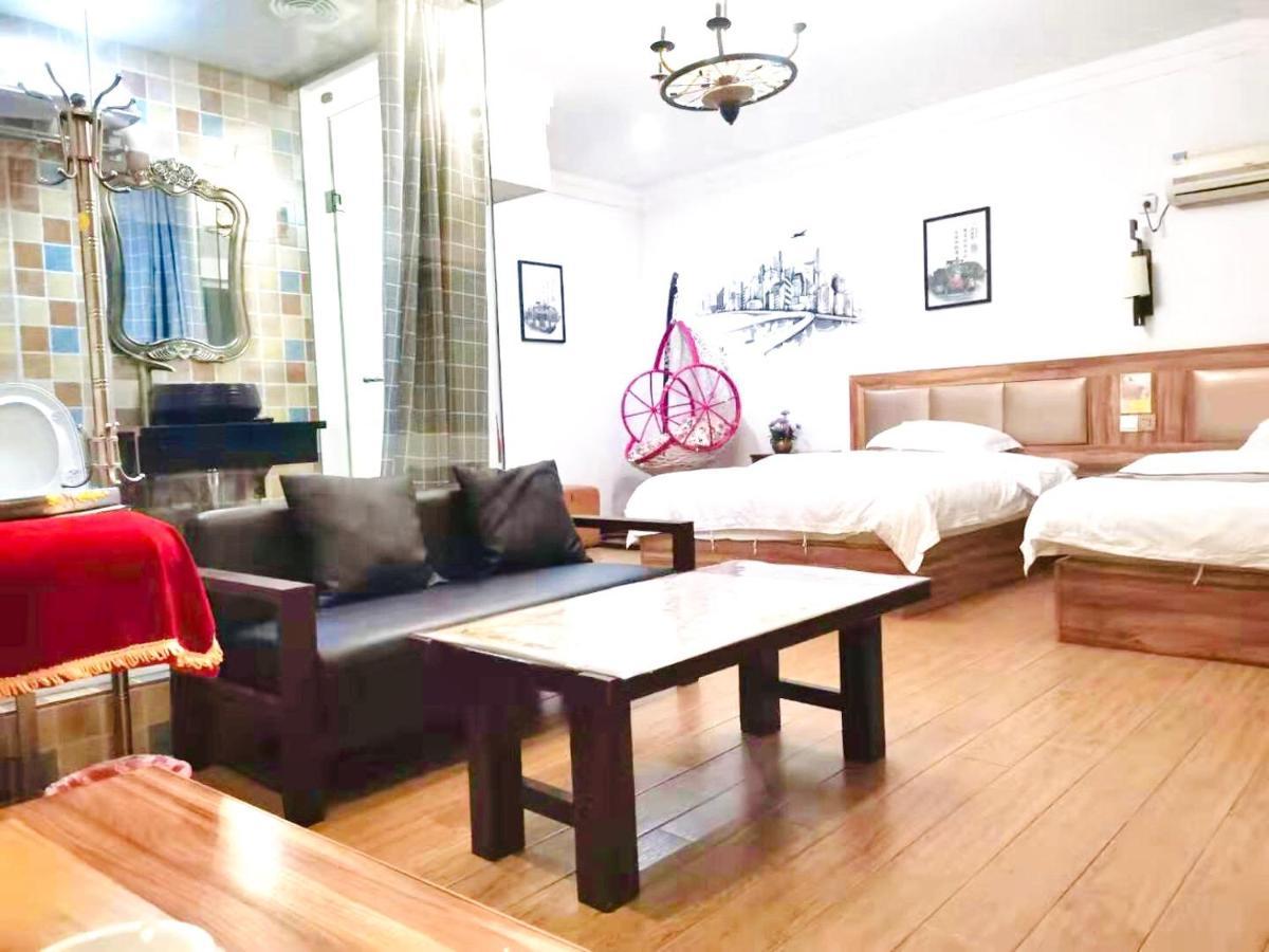 Fenghuang Little Bear Family Guest House Eksteriør bilde